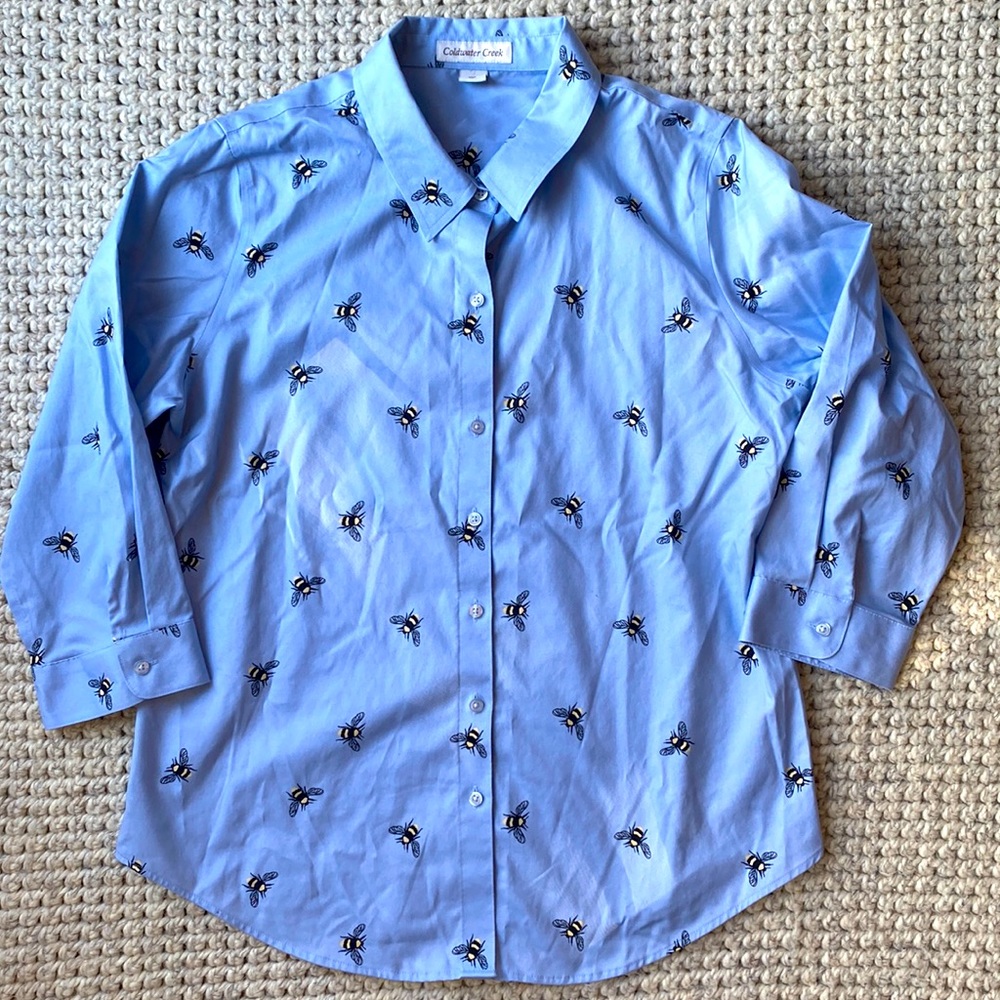 Coldwater Creek Petite Bee Button Down